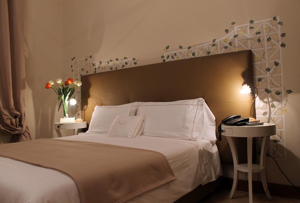 كروتوني B&B Milu' المظهر الخارجي الصورة