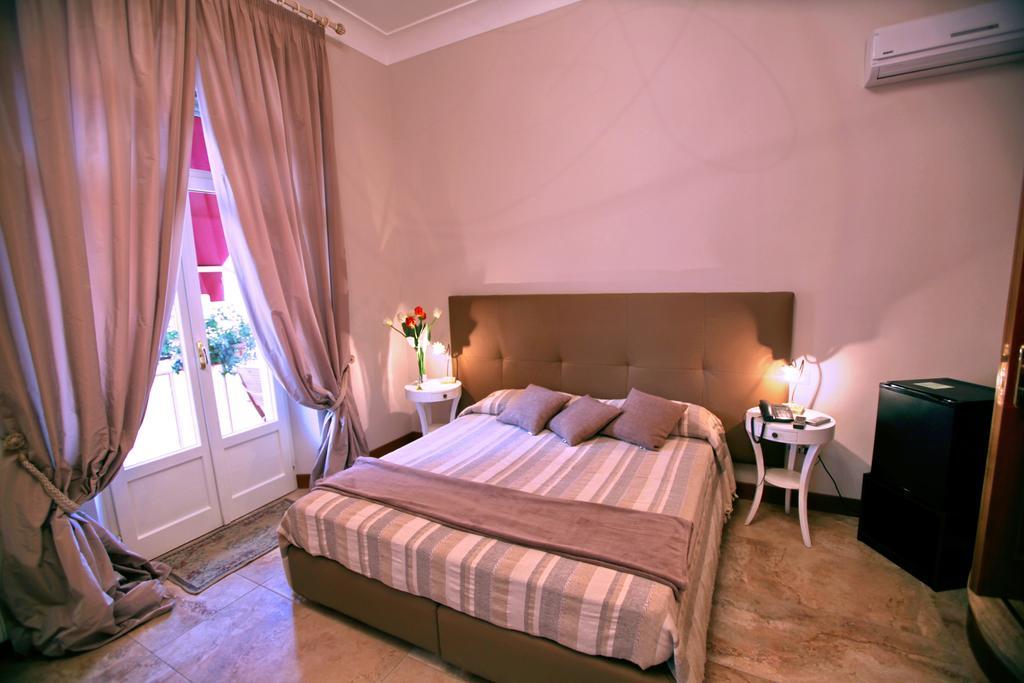 كروتوني B&B Milu' المظهر الخارجي الصورة